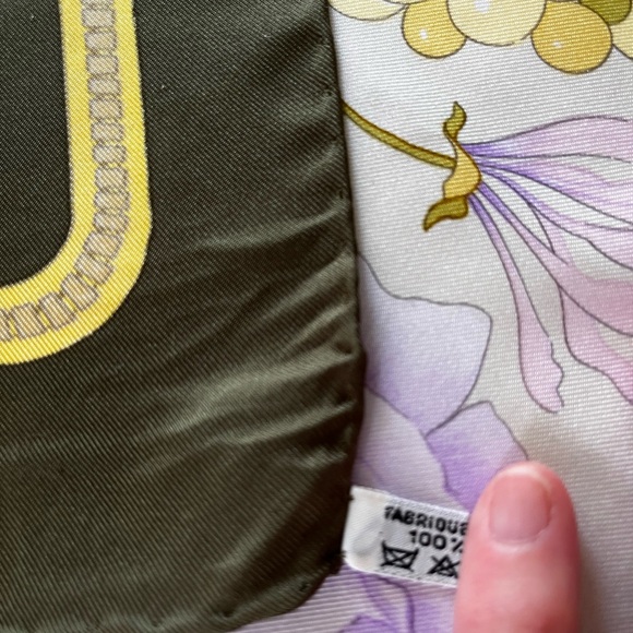 Hermes Carre De Paris Fleurs & Raisins Scarfaz - Picture 8 of 8